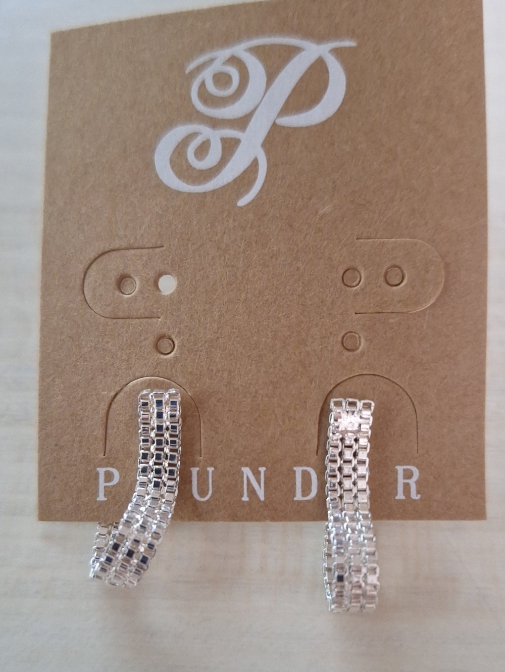 Silver-toned Unique Mesh-like Small Hoop Earrings